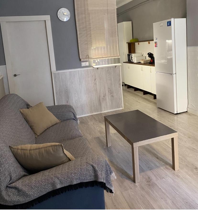 Apartamento con BBQ. H de la Reina Kordoba Bagian luar foto